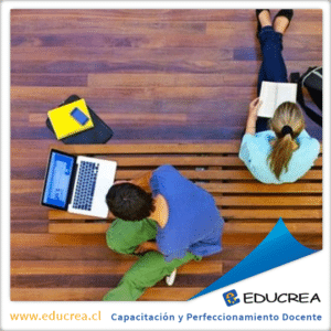 Mineduc entrega más de 15 mil nuevas becas para alumnos que ya cursan una carrera