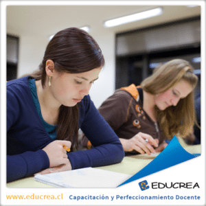 OCDE: 4 desafíos que enfrenta el proyecto Carrera Docente en Chile