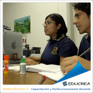 Expertas de la U. de Chile Analizan la Realidad de los Docentes en Chile