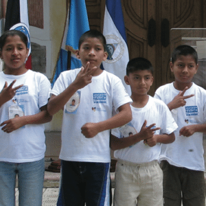 Guía de Adecuaciones  Curriculares  para Estudiantes con Necesidades Educativas Especiales