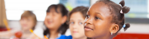 Estrategias de participación de las escuelas básicas para integrar a las familias inmigrantes: Una comparación entre Chile y Suecia