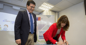 Subsecretaría de Educación Parvularia firma convenio de colaboración junto a Conicyt