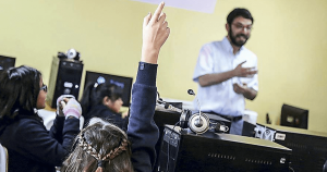 Carrera docente hizo que el 82% de los profesores aumentara su sueldo
