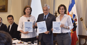 Plan “Todos al Aula”: presidente Sebastián Piñera recibió 46 propuestas para reducir la burocracia en las escuelas