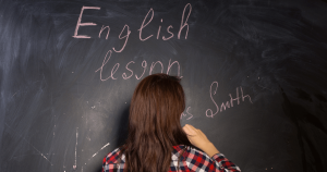 Preparan a docentes para que clases de inglés se hagan en ese idioma