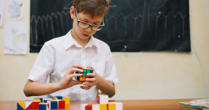El papel del juego en el desarrollo del niño: un resumen de la evidencia