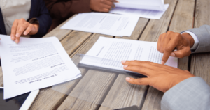 Después de 14 meses de funcionamiento, la mesa para la atracción a las carreras de pedagogía entrega propuestas al ministro de educación